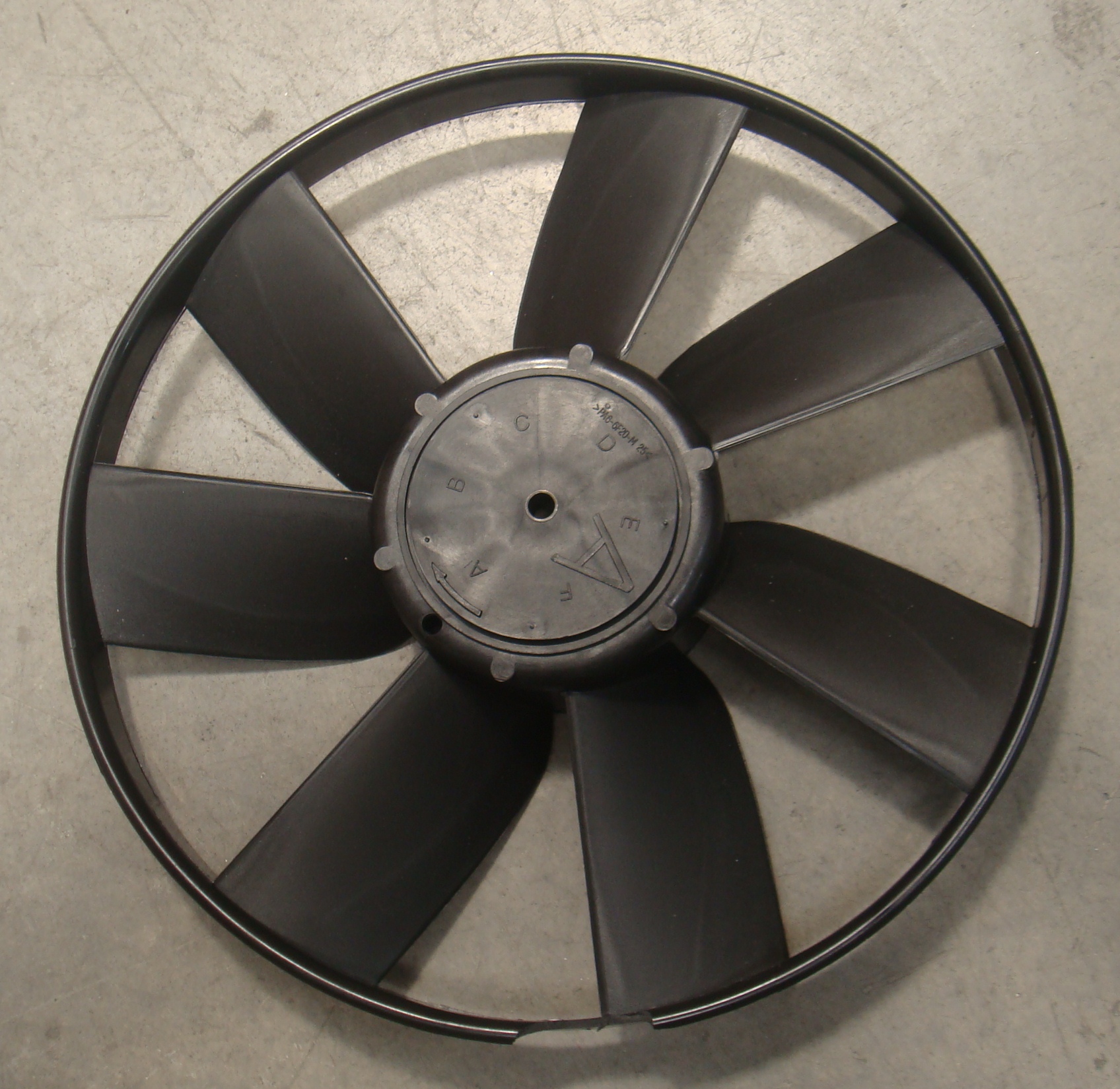 2B903413.jpg